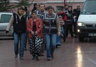 Villalı, zırhlı arabalı hırsızlar