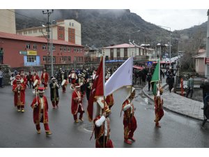 Çukurca'da mehteranlı yürüyüş