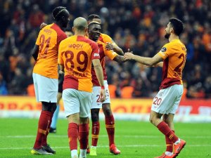 Galatasaray ligde 13 maçtır yenilmiyor