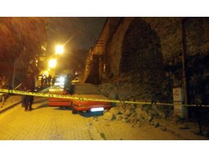 Yıldız Parkı’nın duvarında çökme meydana geldi