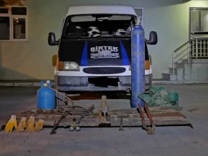 Rayları çalan hırsızlar yakalandı