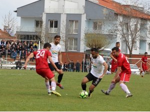 Kulaspor Play-Off’da kan kaybediyor