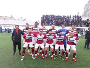 Ağrı Amatör Liginin Şampiyonu Patnos Spor oldu