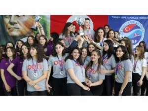Sualtı Hokeyi şampiyonasında ODTÜ şampiyon