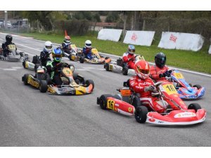 Karting şampiyonası nefes kesti