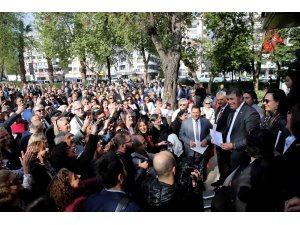 Karşıyaka’da Cemil Tugay dönemi başladı