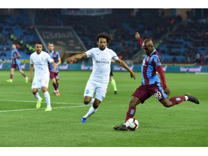 Nwakaeme: "Milli forma için bir şansı hak ediyorum"