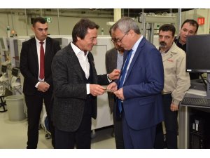 Nazif Zorlu, Vestel City’i Vali Deniz’e tanıttı