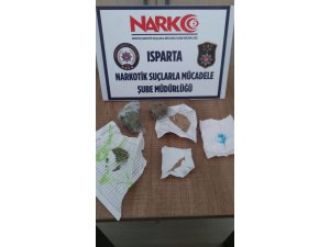 Şehirlerarası otobüste uyuşturucu sevkiyatı yapan zehir taciri yakalandı