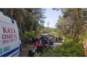 Tavuklarına yem verdiği sırada hayatını kaybetti