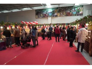 Yöresel ürünler bu pazarda