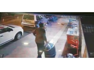 4 bin 750 liralık kıyafet dolu bavul hırsızlığı kamerada