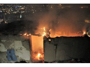 Başkent’te gecekondu yangını