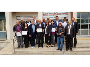 Yenipazar Belediye Başkanı Erden mazbatasını aldı