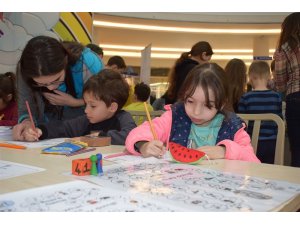 Minikler hem eğlendi, hem keşfetti