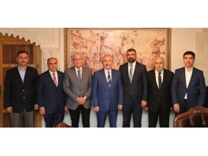 AK Parti heyetinden Vali Yaman’a ziyaret
