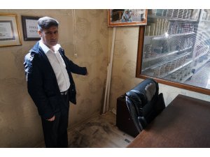 Kasa hırsızları güvenlik kamerasına yakalandı