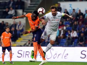 Ali Turan yine eleştirilerin hedefinde