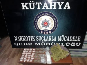 Kütahya’da 500 gram esrar ile 600 adet uyuşturucu hap ele geçirildi