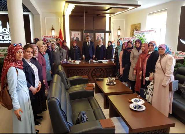 Ilgınlı kadınlardan Ertaş’a hayırlı olsun ziyaret