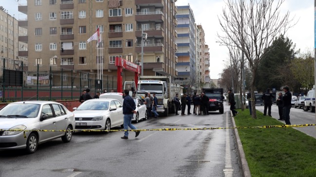 Diyarbakır'da sıcak dakikalar! Et ve Süt Kurumu'na bombalı saldırı...