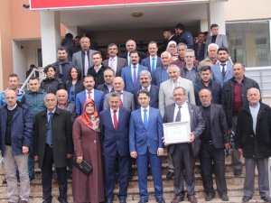 Seydişehir Belediye Başkanı Tutal mazbatasını aldı