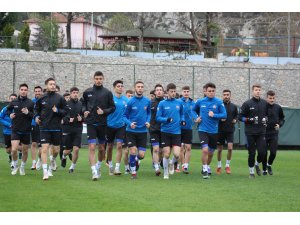 "Umarım Karabükspor bu mücadeleyi kazanır"