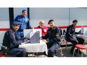 Jandarmadan kan bağışına destek