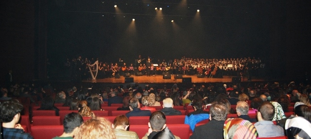 Nesibe Aydın Okullarından Özel öğrencilerin Özel annelerine Anlamlı yardım projesine tam destek