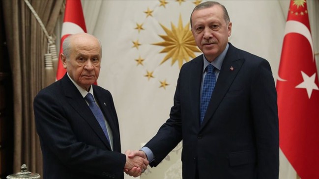 Külliye'de kritik buluşma... Erdoğan, Bahçeli görüşmesi başladı!