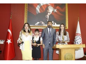 Avukatlar Günü turnuvalarında kupalar sahiplerini buldu