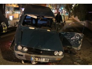 Caddebostan’da feci kaza: 2’si ağır 3 yaralı