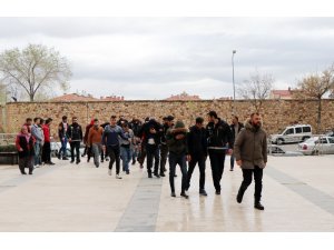 Nevşehir’de uyuşturucu taciri 14 kişi adliyeye sevk edildi