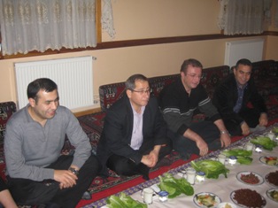 Yemek bahane, dayanışma şahane!