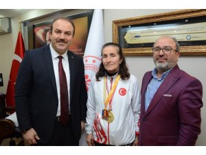 Süper babaanne, dünya şampiyonluğuna hazırlanıyor