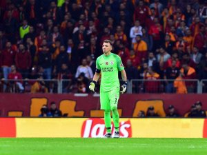 Galatasaray’da Fenerbahçe derbilerinin en deneyimlisi Muslera