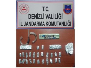 Jandarmadan uyuşturucu operasyonu: 5 tutuklama