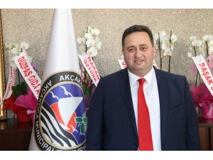 Akçakoca Belediye Başkanı Yanmaz görevine hızlı başladı