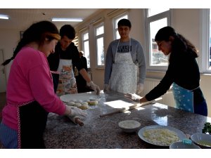 Özel gereksinimli öğrenciler meslek öğreniyor