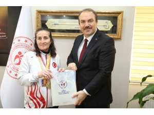 Beş torun sahibi sporcu gözünü dünya şampiyonluğuna dikti