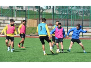 Aliağaspor FK kader maçına hazırlanıyor