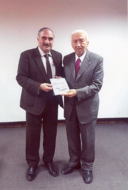 Şafak’tan Kayseri’ye kitap hediyesi