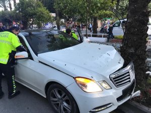 Kuşadası’nda trafik kazası; 1 yaralı