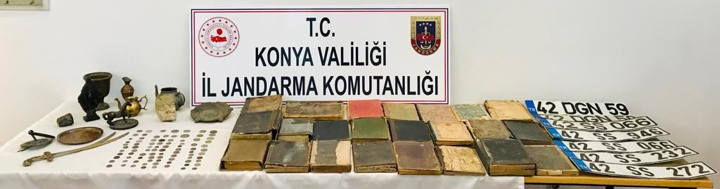 Jandarma operasyonuyla 142 parça tarihi eser ele geçirildi