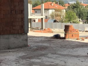 22 yaşındaki genç inşaatta ölü bulundu