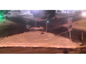 Erzurum’da trafik kazaları kameraya yansıdı