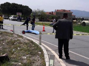 Balık tutmaya giderken kazada hayatını kaybetti