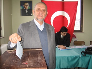 Başkan Pınarcık yeniden seçildi