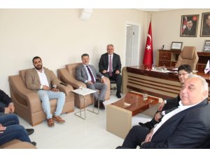 AK Parti’li Özkan’dan bir günde 4 ilçeye ziyaret