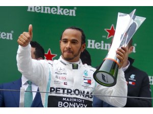 Çin’de zafer Lewis Hamilton’ın